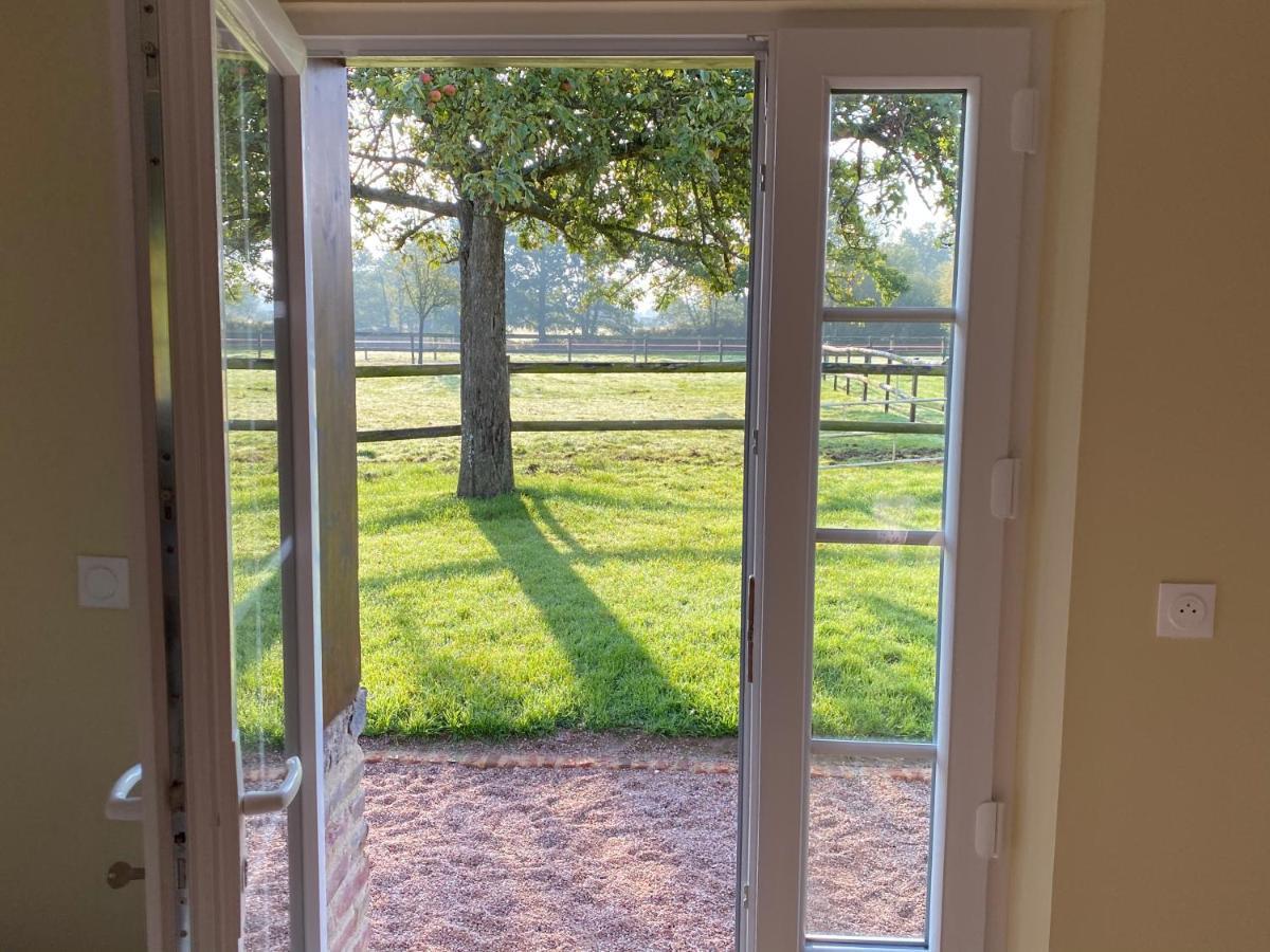 Apartamento La Longere Du Haras Manerbe Exterior foto